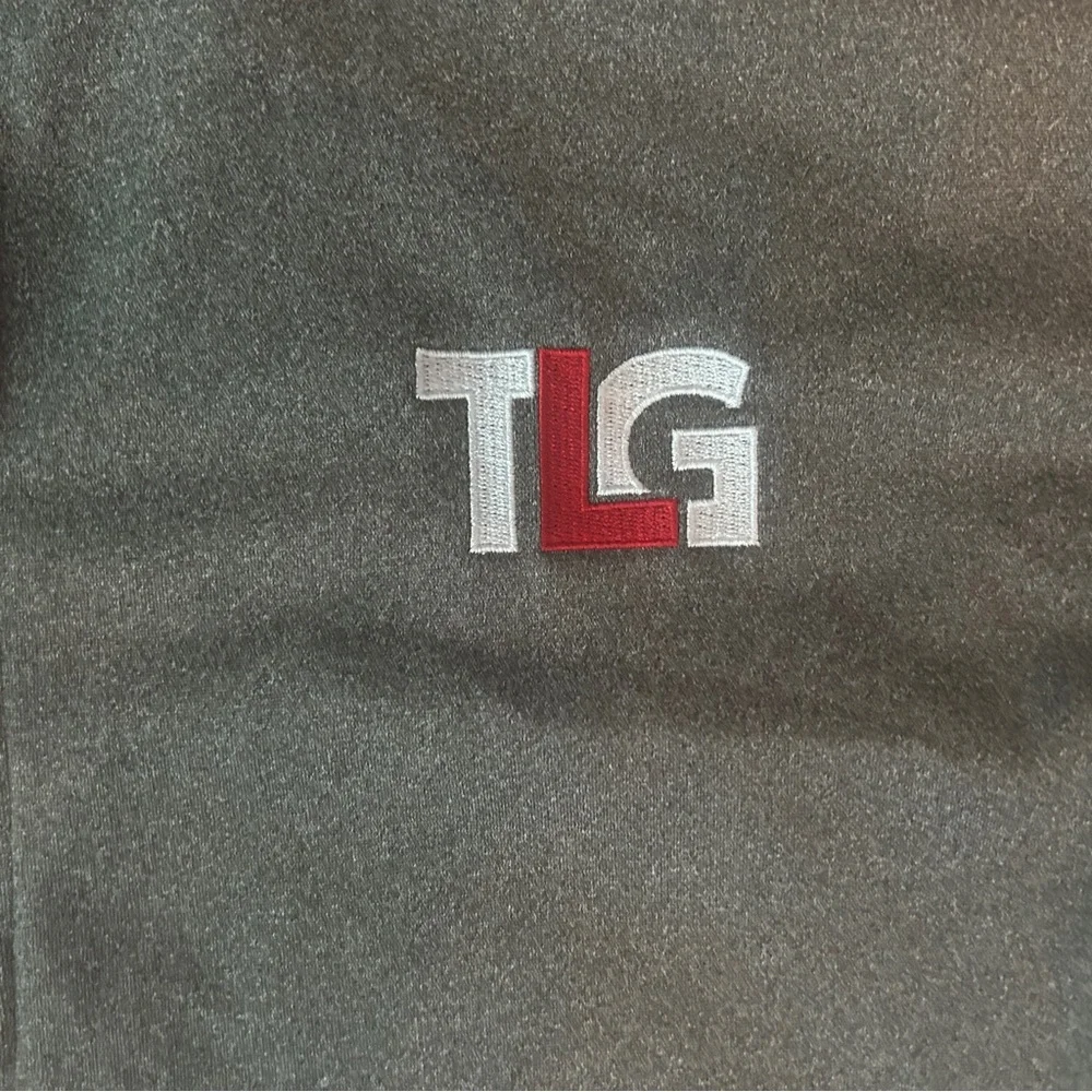 North Face Gray TLG‎ 1/4 Zip Pullover, XL